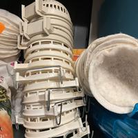 Nidi canarini e cardellini