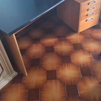 scrivania e cassettiera