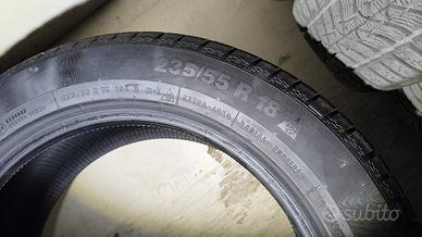 Gomme Continental 235/55 R18