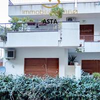 Appartamento In Villa (Palermo)