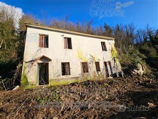 Rustico/Casale/Corte Barga [A4306658]