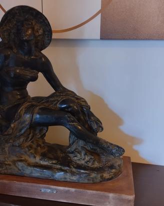 statua in bronzo