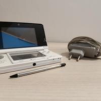 Nintendo 3ds bianco
