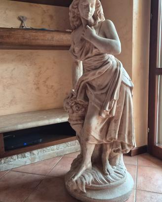 statua in cemento 