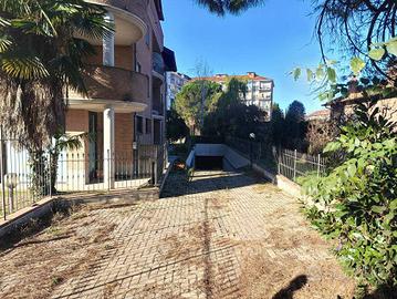 Immobile di 98 m² a Moncalieri