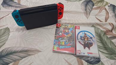 Nintendo switch + 3 giochi  + MicroSD 256GB 