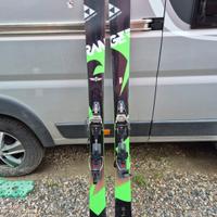 Sci con attacchi telemark