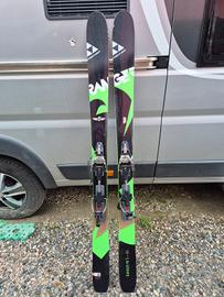 Sci con attacchi telemark