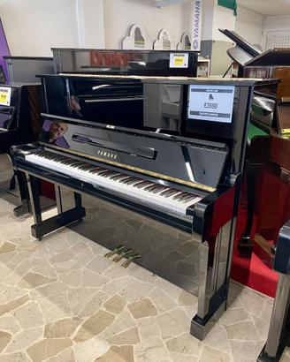 PIANOFORTE YAMAHA UX1 NERO
