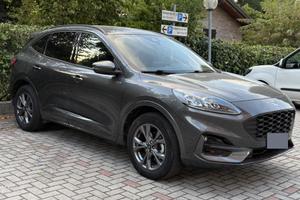 Ford Kuga 2.5 plug-in st line x