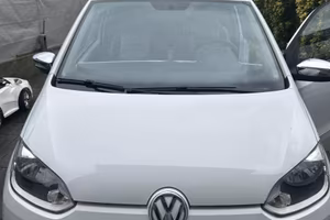 Volkswagen up! 3p high up!