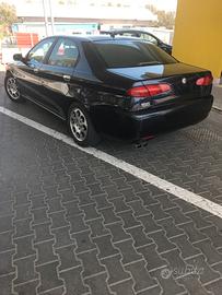 Alfa Romeo 166 2.4 JTD MOTORE E CAMBIO ricambi