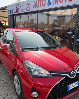 Toyota Yaris 1.5 Hybrid 5 porte Active