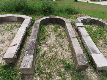 Cornici in pietra per portali, imbotti in pietra