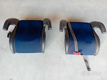 Coppia di alzatine auto