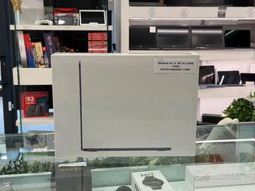 Apple MacBook Air 13" M2 16/ 256GB - NUOVO