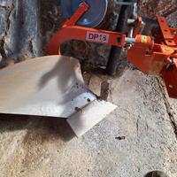 Aratro delek piccoli trattori