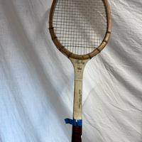 Racchetta da tennis vintage in legno