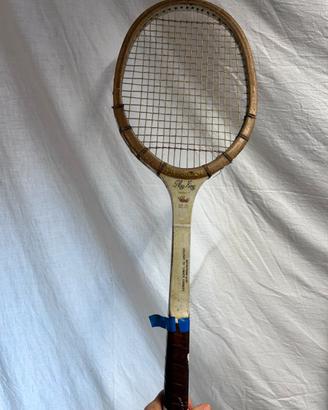 Racchetta da tennis vintage in legno