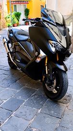 Yamaha tmax 530 dx 2018