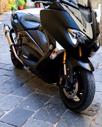 Yamaha tmax 530 dx 2018