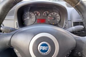 FIAT PUNTO 1.3 MULTIJET (188)
