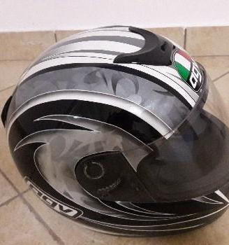 Casco AGV