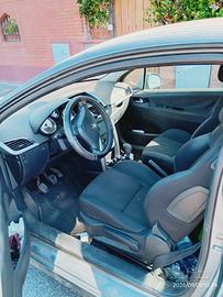 Peugeot 207 1.4 benzina