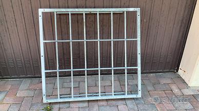 Grate per finestre in ferro battuto