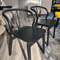 Coppia di sedie  Ercol Flow in legno tinto nero
