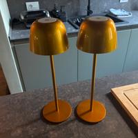 Lampada da tavolo led touch dorate