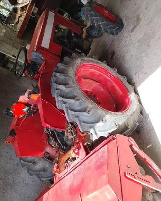 Trattore Carraro