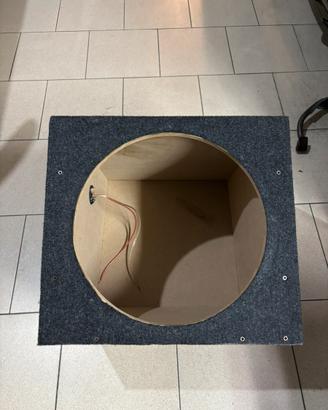 Box subwoofer 38