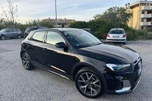 AUDI A1 ALLSTREET ADMIRED 30 TFSI S-TRONIC