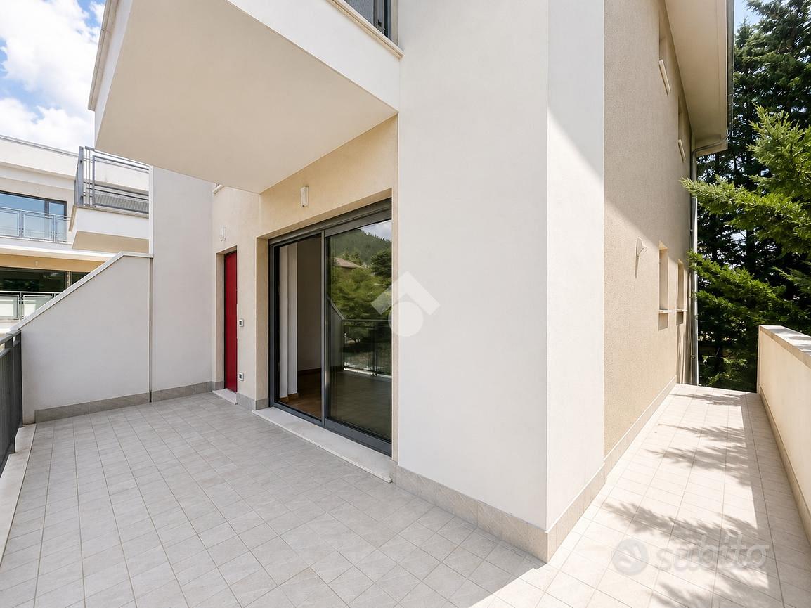 Casa – L'Aquila, Pettino - Vista 3