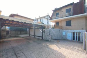 Villa a schiera