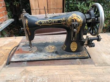 Macchina da cucire vintage Wunder