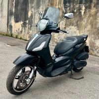 Piaggio Beverly 350 Police Acc.Permute