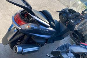 RICAMBI USATI MOTO Yamaha Majesty 400cc YAMAHA MAJ