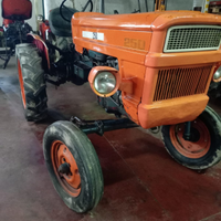 Trattore Fiat 250