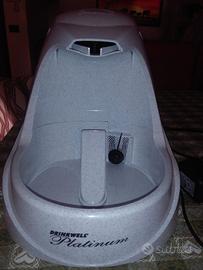 ABBEVERATOIO PER GATTO