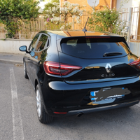 Clio 5 allestimento Zen