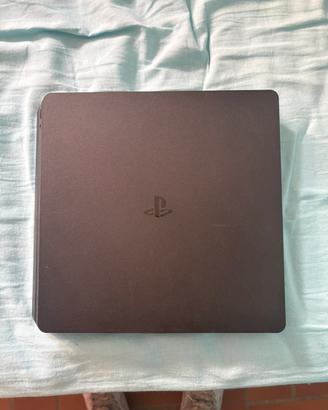 play station 4 con joystick compreso