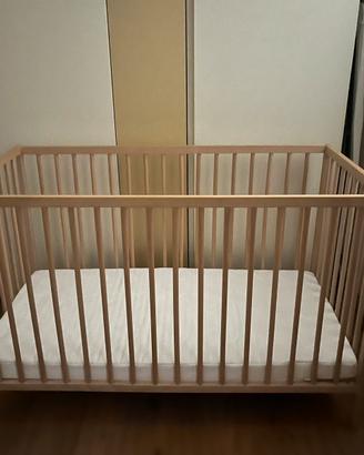 Lettino e materasso ikea