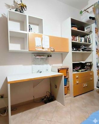 Parete attrezzata mobili cameretta 