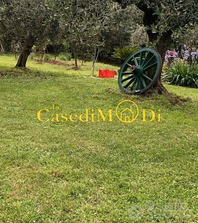 Terreno di 2050 m² a Livorno - Vista 2