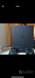 Playstation 4 + Supporto