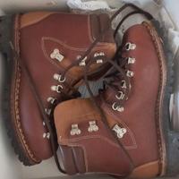 scarponi da montagna 