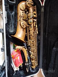 sassofono alto in rame