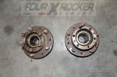 Montanti mozzi ruota posteriori UAZ 469B